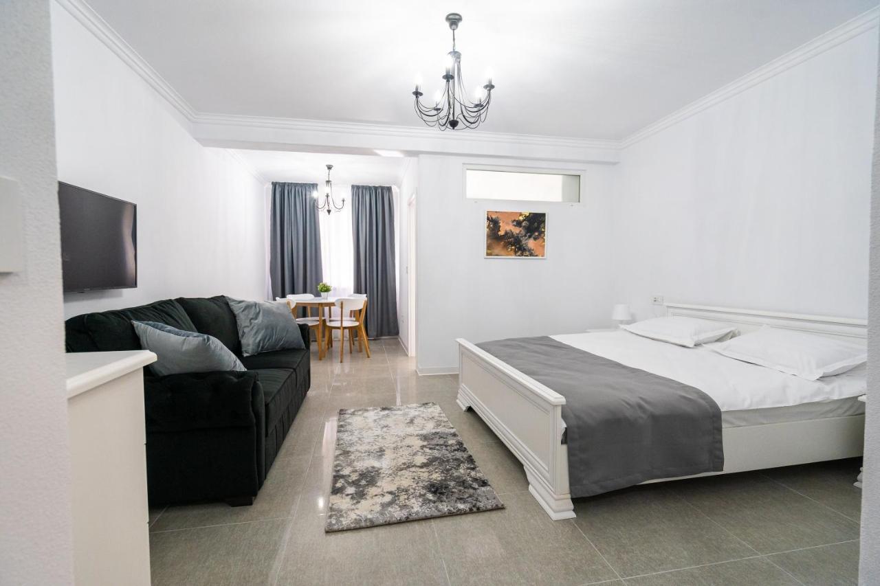 Armada Aparthotel Алба-Юлия Экстерьер фото