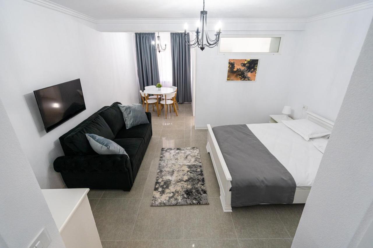 Armada Aparthotel Алба-Юлия Экстерьер фото