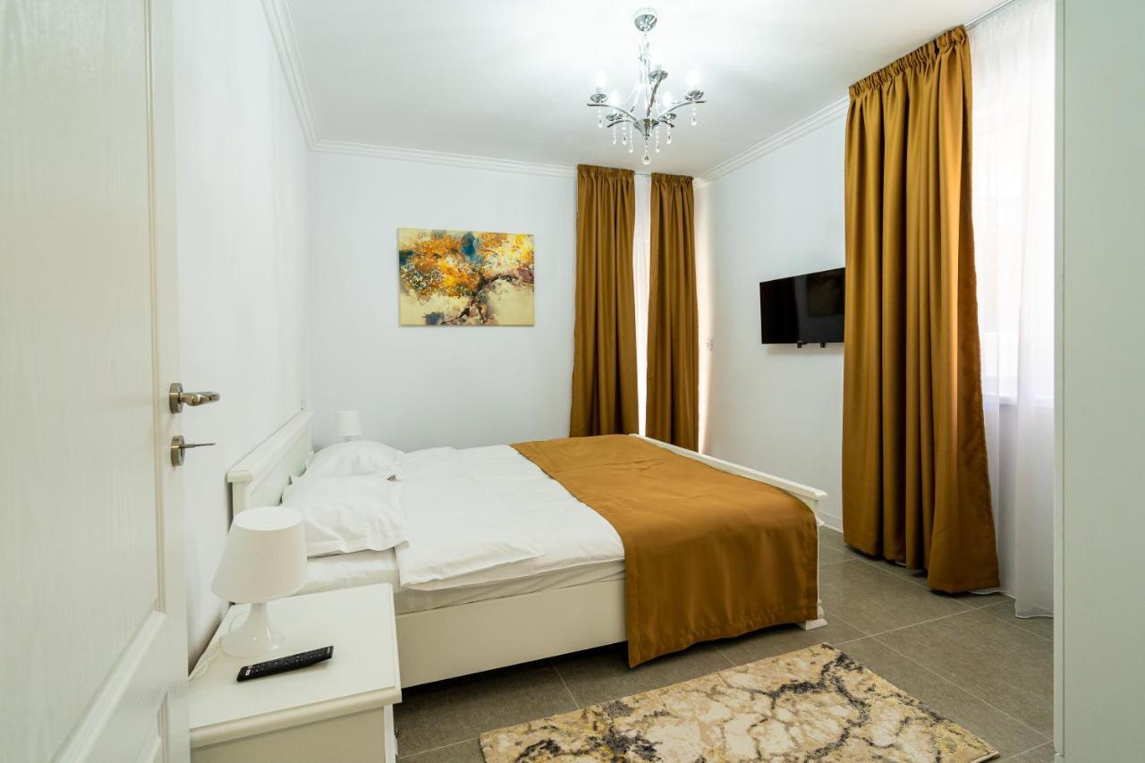 Armada Aparthotel Алба-Юлия Экстерьер фото