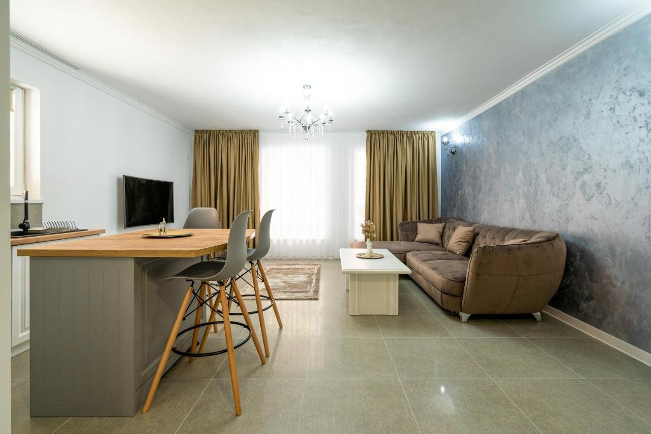 Armada Aparthotel Алба-Юлия Экстерьер фото