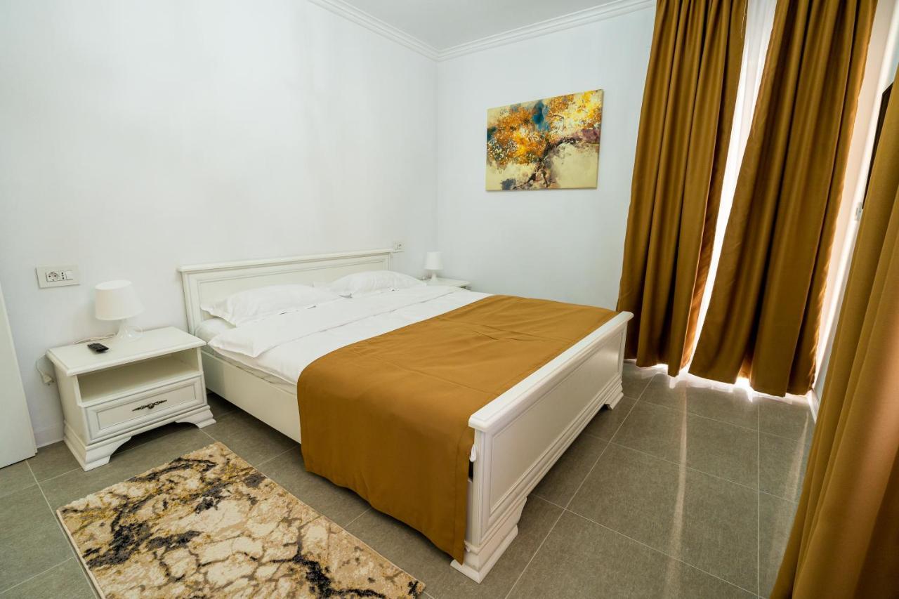 Armada Aparthotel Алба-Юлия Экстерьер фото