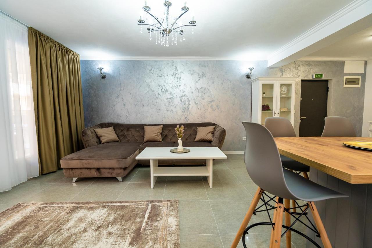 Armada Aparthotel Алба-Юлия Экстерьер фото